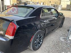 کرایسلەر 300